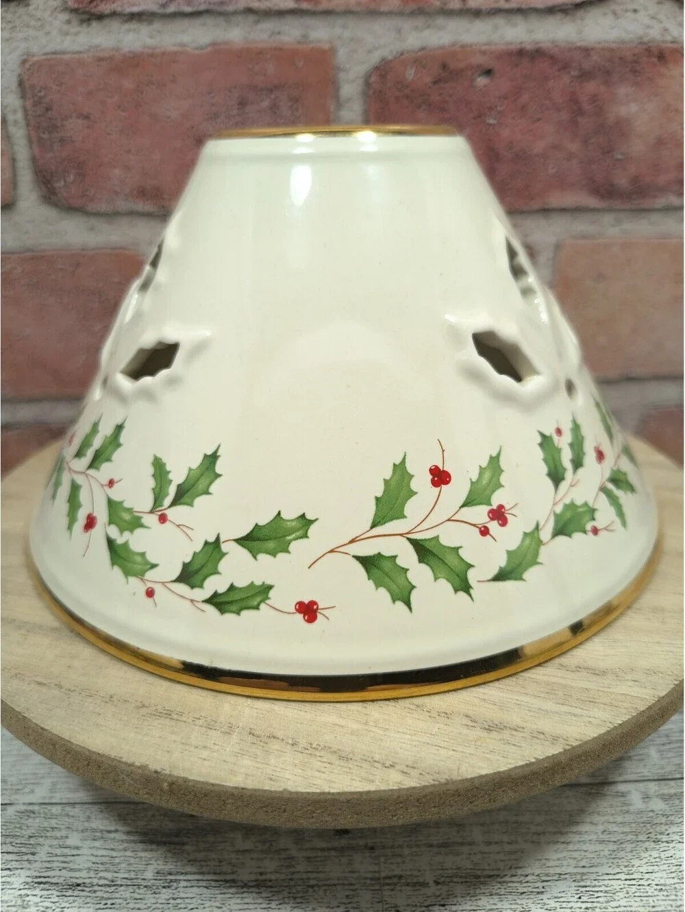 Lenox Dimension Collection Large Holiday Holly Berries Votive Candle Lamp Shade